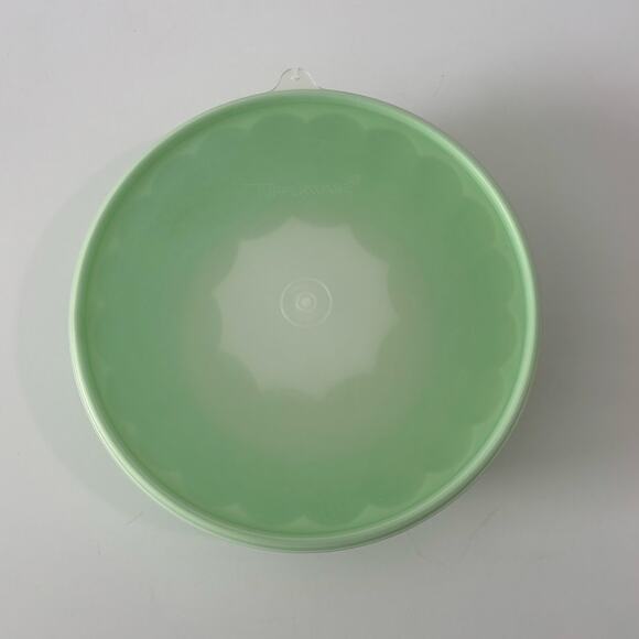 Vintage Tupperware Three Piece Jello Ice Ring Mold Mint Green - Picture 2 of 4
